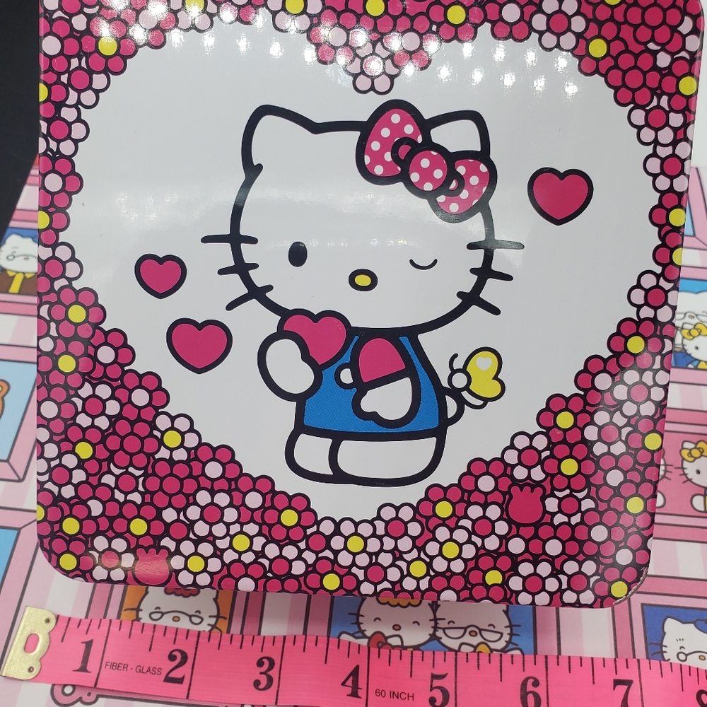 HELLO KITTY LUNCH TIN